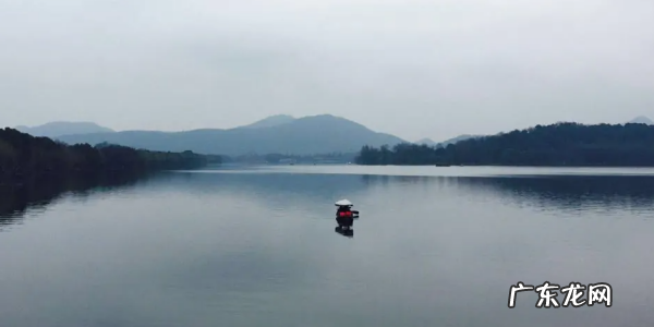 西湖多大面积平方米,西湖的面积是多少