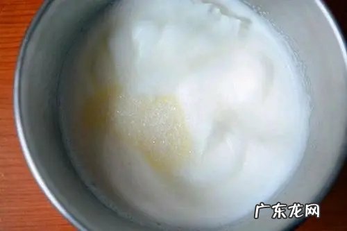 打蛋器为什么打发蛋清打发不起来,蛋清打不发的原因怎么补救