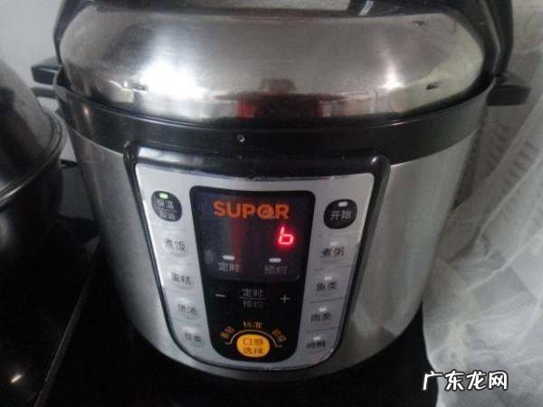 电压力锅做蛋糕用什么面粉,电压力锅怎么做蛋糕教程
