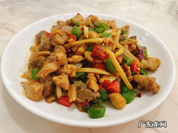 青椒子姜炒兔肉的做法,仔姜兔的做法