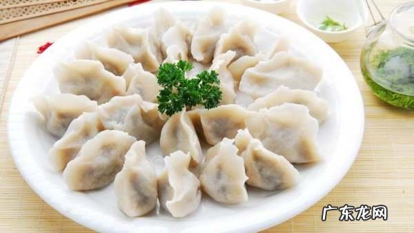 冻饺子为什么皮会裂口,包好的饺子速冻起来总是会冻裂口怎么办