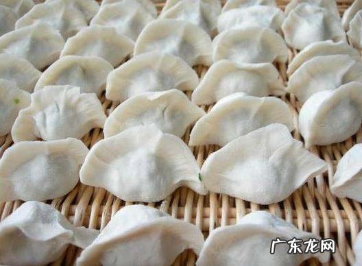 冻饺子为什么皮会裂口,包好的饺子速冻起来总是会冻裂口怎么办