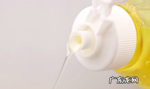 衣服染了颜色怎么去掉,衣服染色了如何去除掉