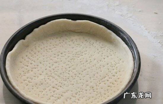 披萨多少度烤多长时间空气炸锅,空气炸锅披萨半成品需要多少度多少分钟