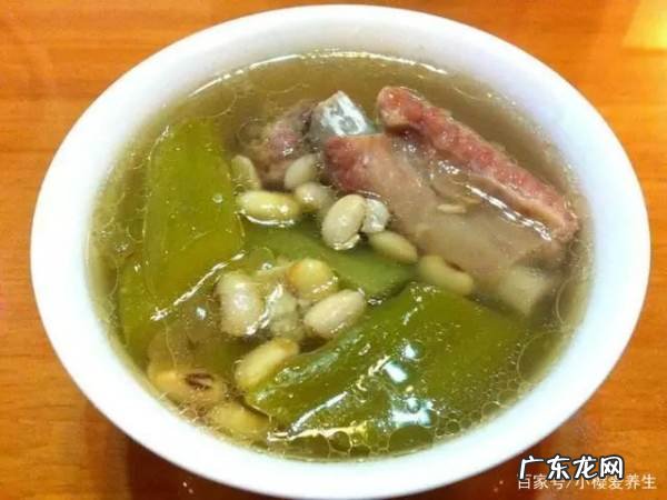苦瓜汤里可以放黄豆,苦瓜和黄豆一起煲汤有什么效果