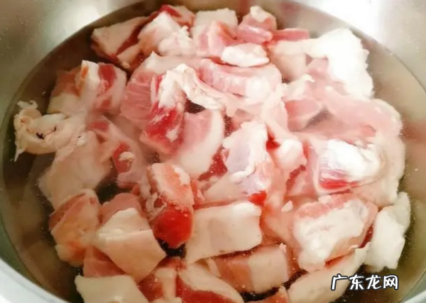 油豆腐焖肉家常做法,油豆腐烧肉的做法