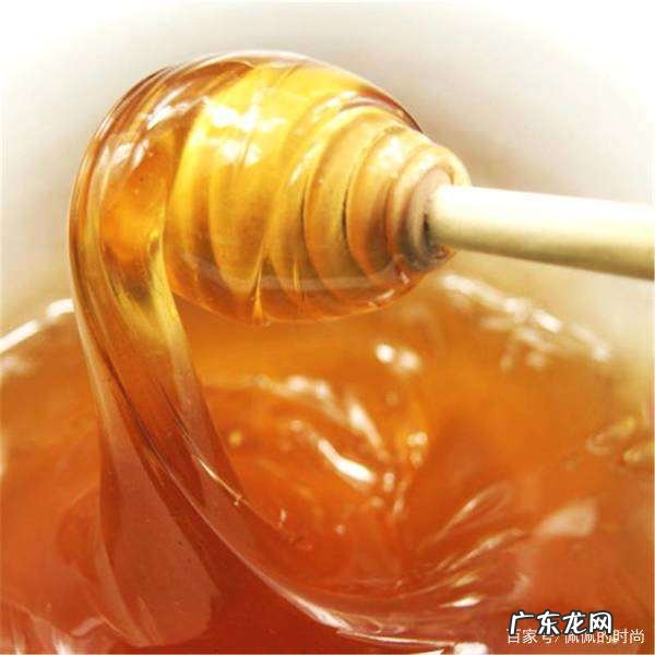 可以用冰糖代替白砂糖,冰糖粉可以代替白砂糖做蛋糕