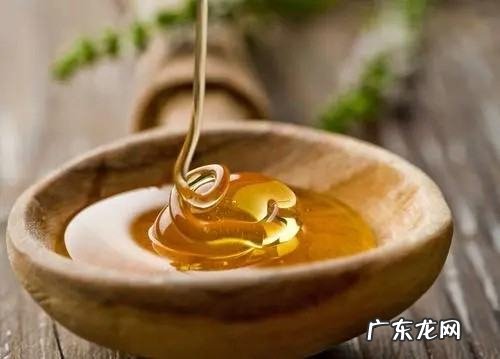 蜂蜜放了五年还可以吃吗,蜂蜜存了五六年还能吃