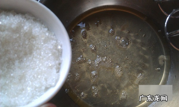 电压力锅做蛋糕用什么油,苏泊尔电压力锅使用方法