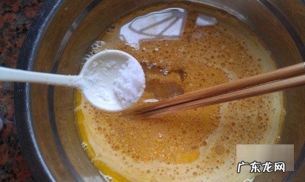 电压力锅做蛋糕用什么油,苏泊尔电压力锅使用方法