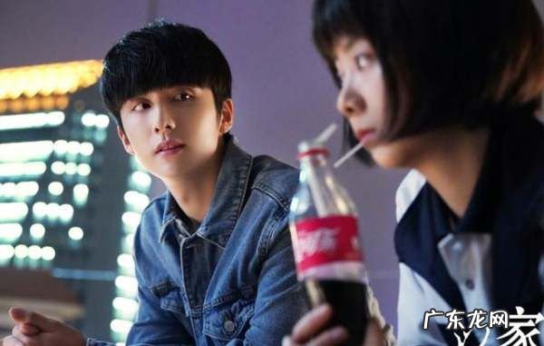 李尖尖的妈妈怎么死的,以家人之名里李尖尖带得手表是什么牌子的