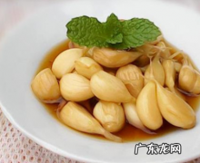 大蒜放醋里可以放多久,泡腊八蒜用什么醋最好