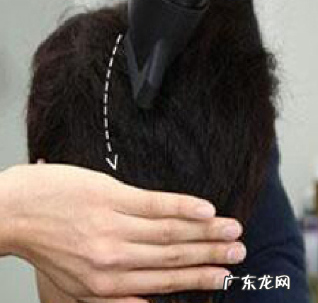 男生如何吹头发造型,干的头发可以用吹风机定型