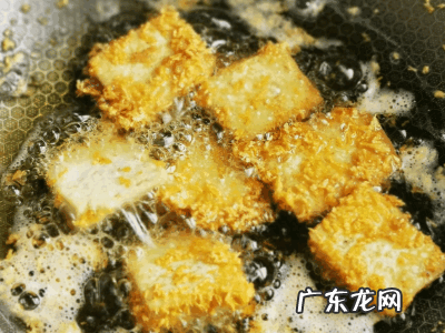 面包糠可以炸什么东西吃,面包糠可以做什么美食