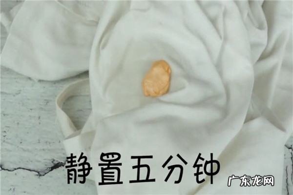 糖用什么东西能洗掉,衣服上粘了糖怎么去除
