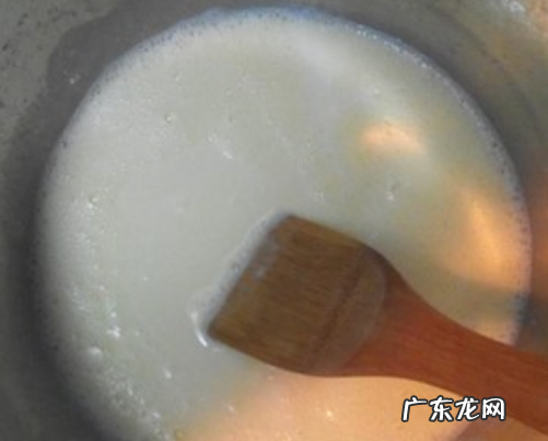 牛奶黄油怎么打发成奶油,植物黄油和纯牛奶怎么制作奶油
