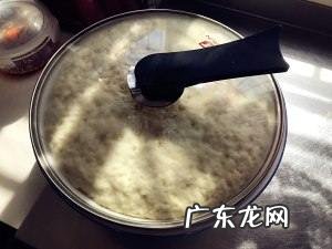 做馒头和的面好粘怎么办,馒头面团为什么越揉越很黏