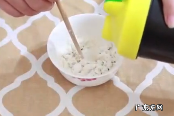 只用小苏打和醋怎么发面的方法,发面用白醋和小苏打的比例