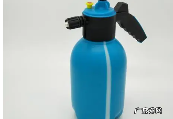 泡沫壶接水枪怎么打出泡沫,泡沫壶接水枪怎么打出泡沫教程