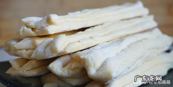 怎么样用烤箱烤速冻油条,烤箱烤半成品油条的温度和时间