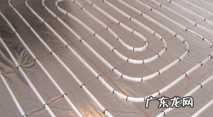 地暖水管多长时间清洗一次,地热管内常年积水因此有大量沉淀物怎么办