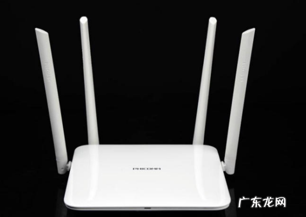 wifi天线上绑电池有用,路由器放在什么位置信号好