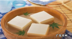 豆腐上的红色霉菌是什么菌,怎样做臭豆腐