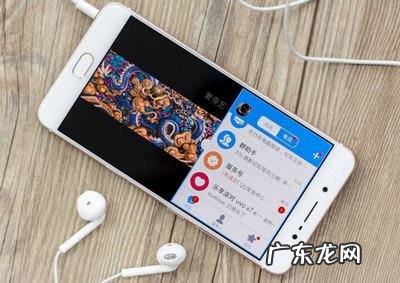 分屏怎么同时播放两个视频,手机怎么分屏同时看两个