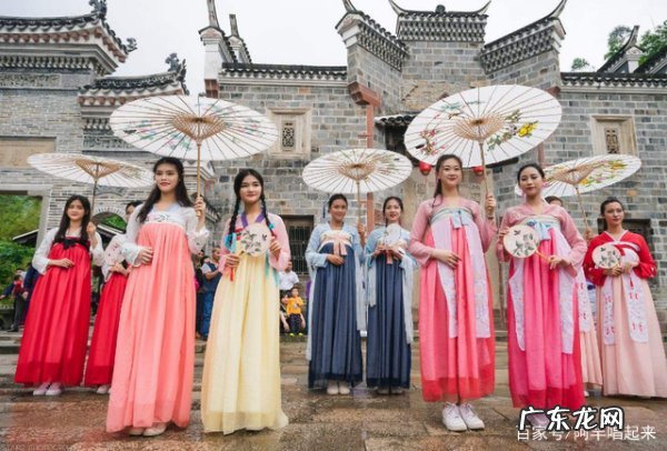 为什么汉服不可以作为校服,把校服改为汉服是真的