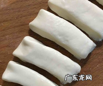 如何让油条松软,油条的做法和配方 酥脆蓬松麻花