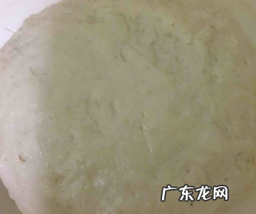 如何让油条松软,油条的做法和配方 酥脆蓬松麻花