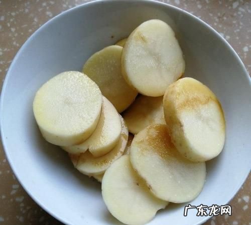 削皮的土豆可以隔夜,削皮的土豆可以隔夜
