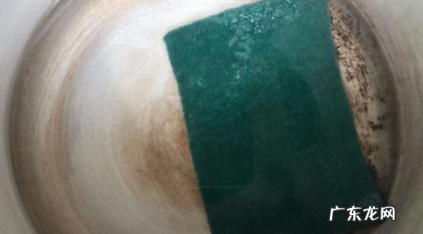 高压锅糊锅底怎么清理,高压锅烧焦了怎么去除焦味