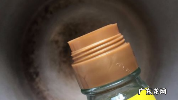 高压锅糊锅底怎么清理,高压锅烧焦了怎么去除焦味