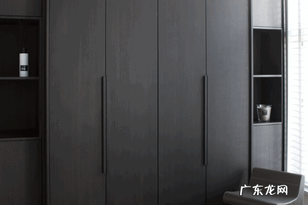 衣柜怎么样配色好看,卧室衣柜的颜色怎么选