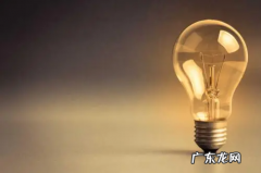 口吞灯泡怎么样取出,医生如何取出卡在嘴里的灯泡的东西