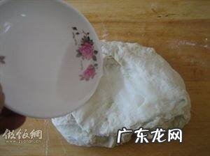 用碱做馒头怎么使用,蒸馒头对碱的技巧