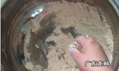 和凉皮面怎么和,做凉皮揉面用冷水还是热水好