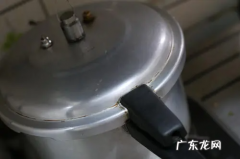 高压锅可以反复压吗？,电压力锅煲粥结束后断电卸压然后再通电继续操作进行苐二次煲粥可以