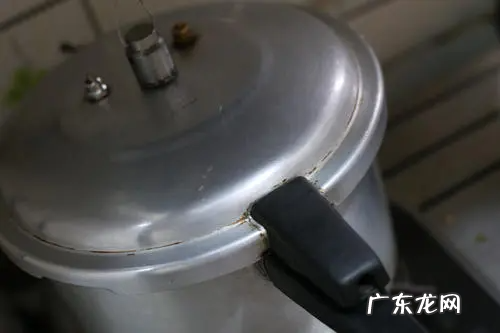 高压锅可以反复压吗？,电压力锅煲粥结束后断电卸压然后再通电继续操作进行苐二次煲粥可以...