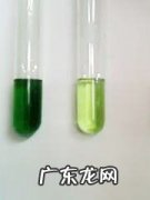 双氧水弄衣服上了怎么能洗掉,衣服洒上双氧水怎么除掉味道