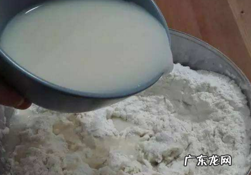 酵母和面粉怎么用,和面放酵母少了面不开怎么办