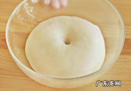 酵母和面粉怎么用,和面放酵母少了面不开怎么办