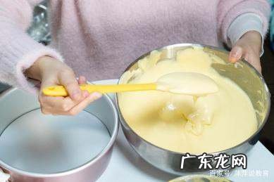 做蛋糕打不起来怎么办,做蛋糕为什么中间发不起来