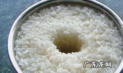 米酒表面黑点怎么处理,米酒有点黑毛但非常甜处理方法