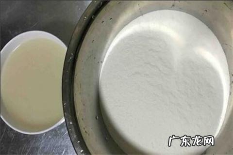 泡打粉和酵母同时怎么样发面,泡打粉和酵母粉一起发面的顺序