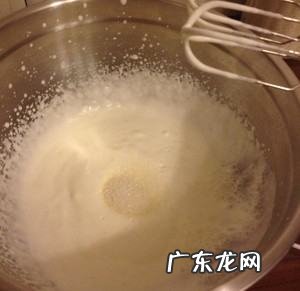 凝脂奶油怎么打发,奶油怎么打发 方法简单