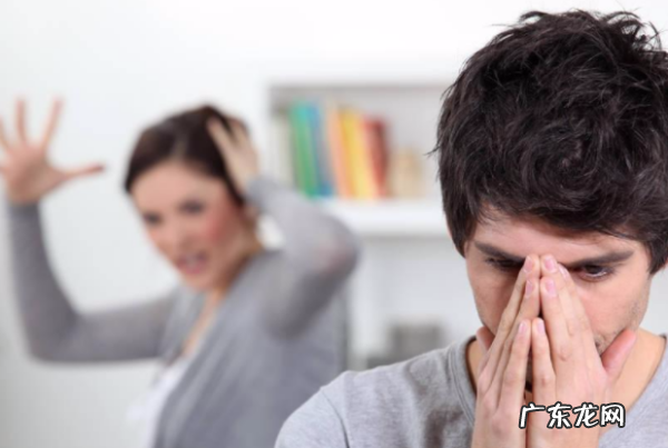 巧舌如簧是贬义词,巧舌如簧的意思褒义还是贬义词