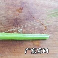 西芹怎么处理才脆嫩,腌芹菜怎么腌好吃又脆窍门
