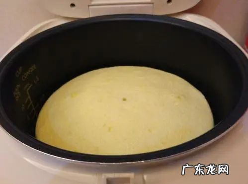 电饭锅做蛋糕为什么硬,电饭煲做蛋糕为什么会硬